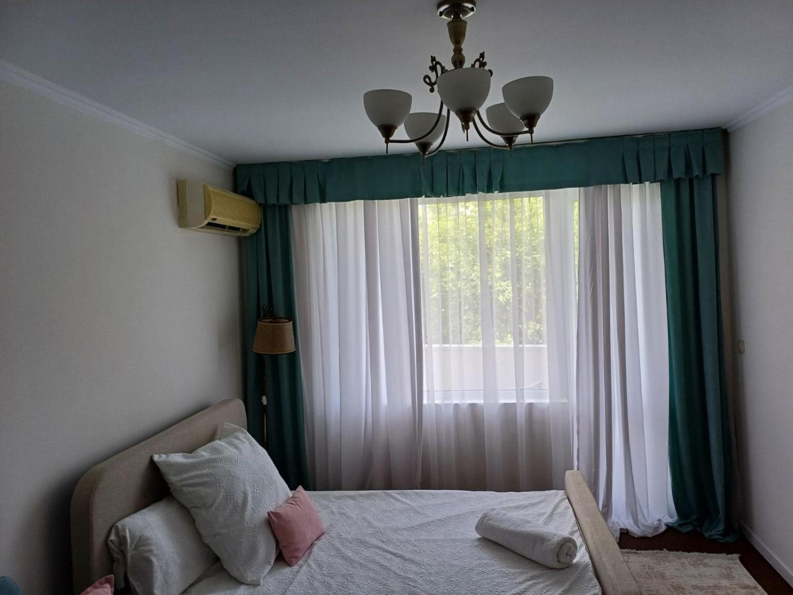 Wild Cherry 2 Bedroom Economy-3 *